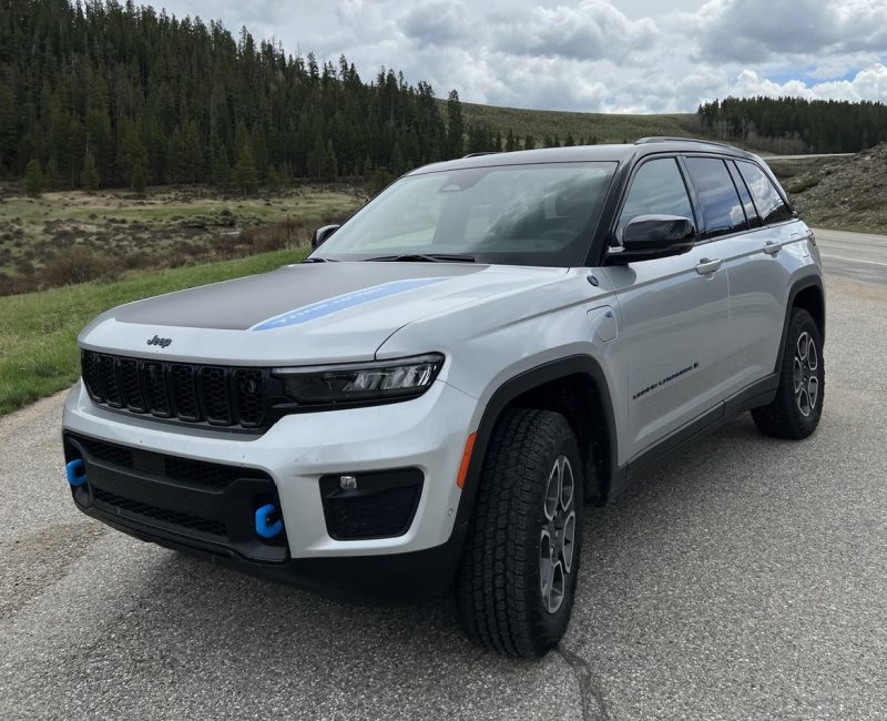 Conquering Trails With The Jeep Grand Cherokee 4xe Trailhawk