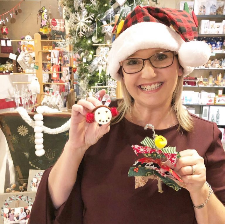 5 Festive Towns Holiday Travel