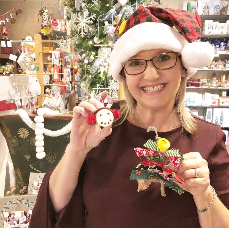 5 Festive Towns Holiday Travel